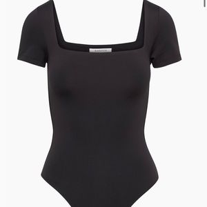Aritzia Babaton Contour Squareneck Shortsleeve Bodysuit
